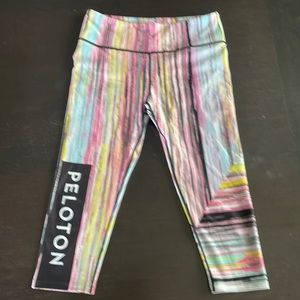 PELOTON Capri Size M